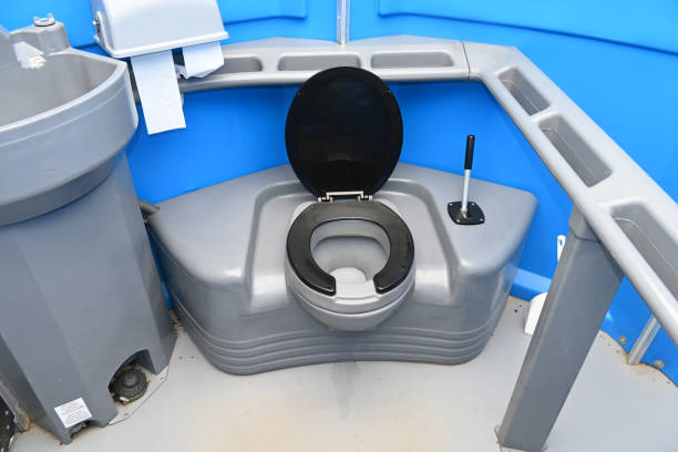 Best Luxury portable toilet rental  in Bethany, IL