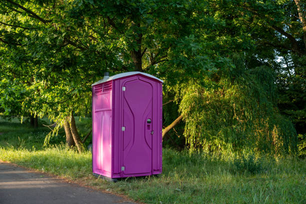 Best Porta potty rental near me  in Bethany, IL